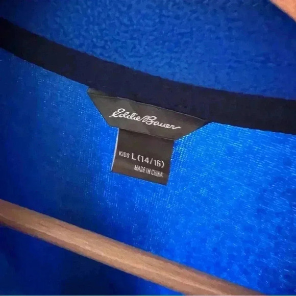 Eddie Bauer 1/4 Zip Pullover - Picture 3 of 5